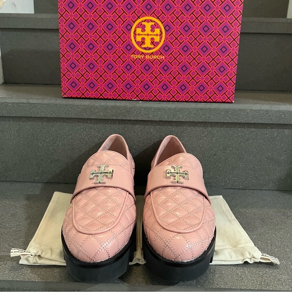 Tory Burch Mini Everly Chunky Quilted Patent Loafer in Rose Sachet, Size 11, NEW - Picture 9 of 17